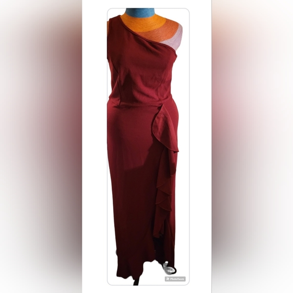 fashions Dresses & Skirts - SOLD🚨FASHION ONE SLEEVE FORMAL DRESS